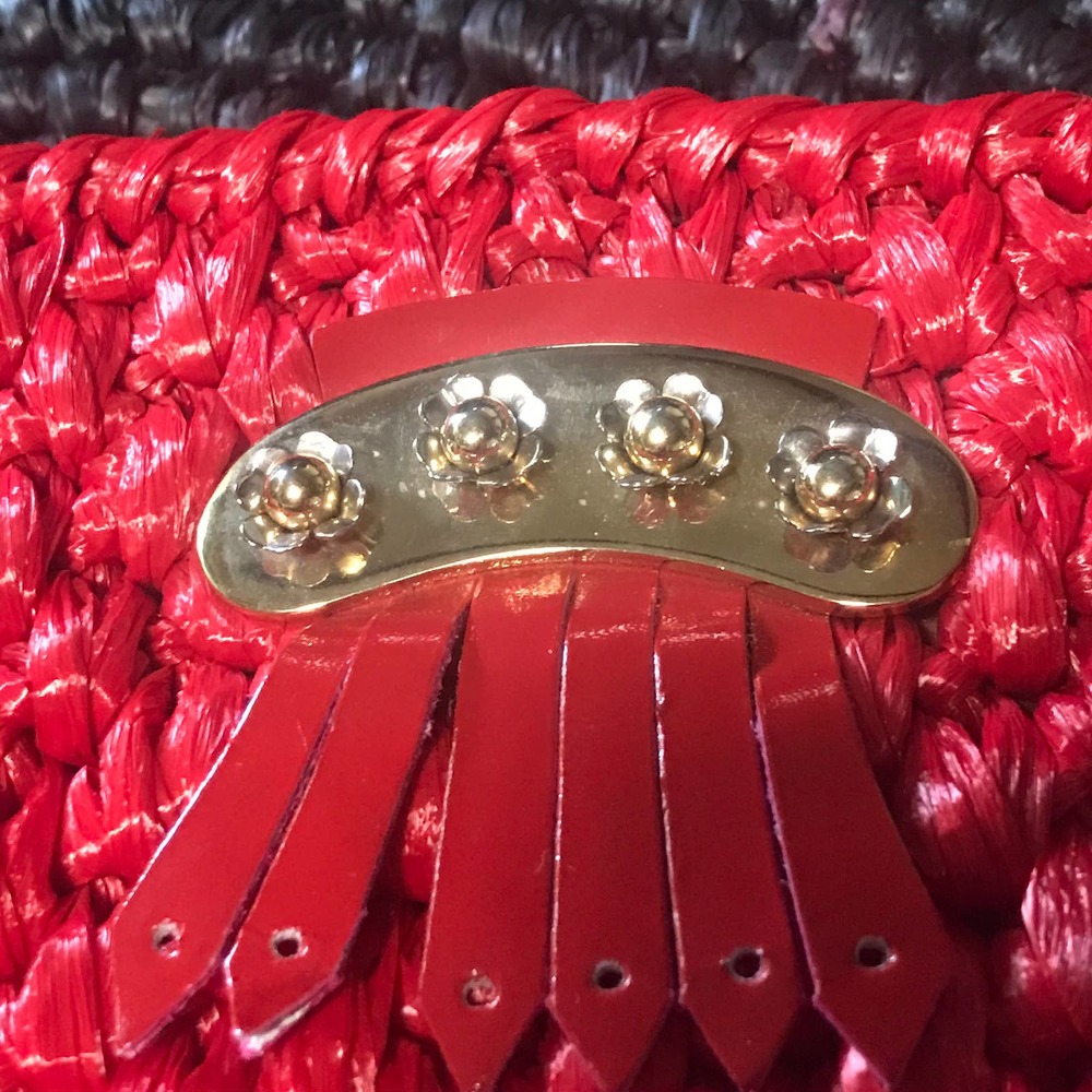 🔥NEW 100% AUTH RODO Red Crossbody w/ Gold Accents - Picture 6 of 13